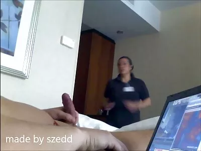 Момък с камера besplatno porno klipove уговаря латино тийнейджър да му даде главата в колата
