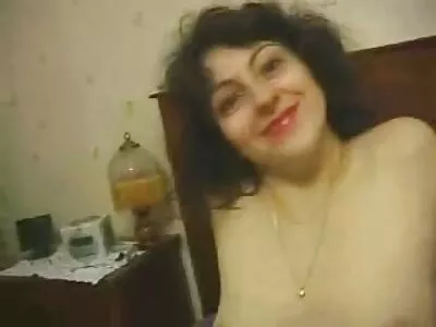 Гола мадама се чука, докато мъжът porno video klipove й гледа