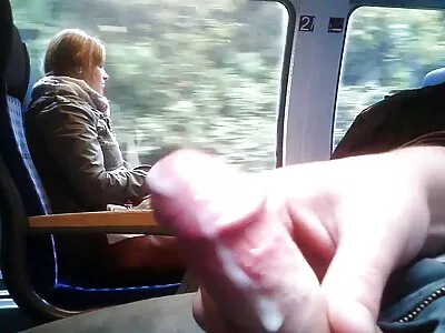 Блондинка MILF с кръгли porno video klipove цици изневерява на съпруг с пасинок