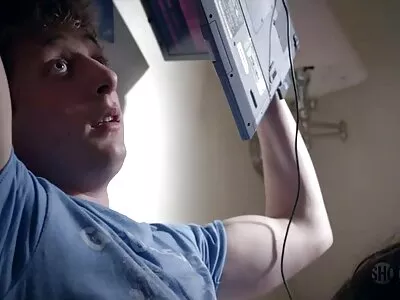 Tommy Pistol чука азиатската мацка Elle seks porno klipove Voneva и след това бичува