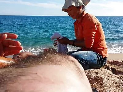 Bootylicious Latina смуче голям петел balgarski porno klipove и скача върху него