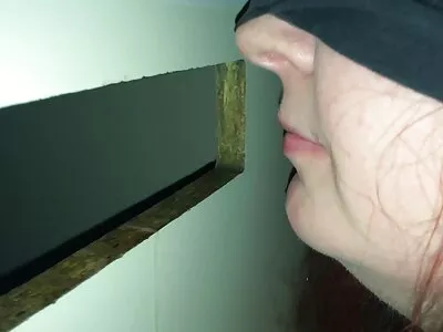 Мацка с малки гърди каза на масажиста да бъде смел и да analno porno klipove я анализира