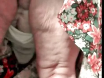 Брюнетка MILF има младия си любовник при porno bg klipove нея